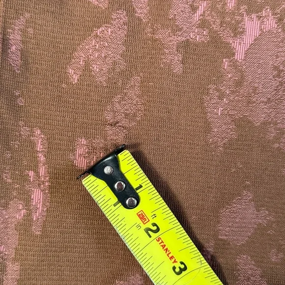 Lululemon Swiftly Tech Short Sleeve Shirt 2.0 - Picture 9 of 10